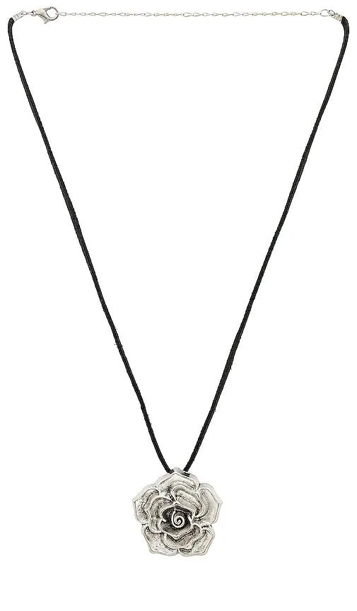 Amber Sceats Rosette Necklace in Metallic Silver