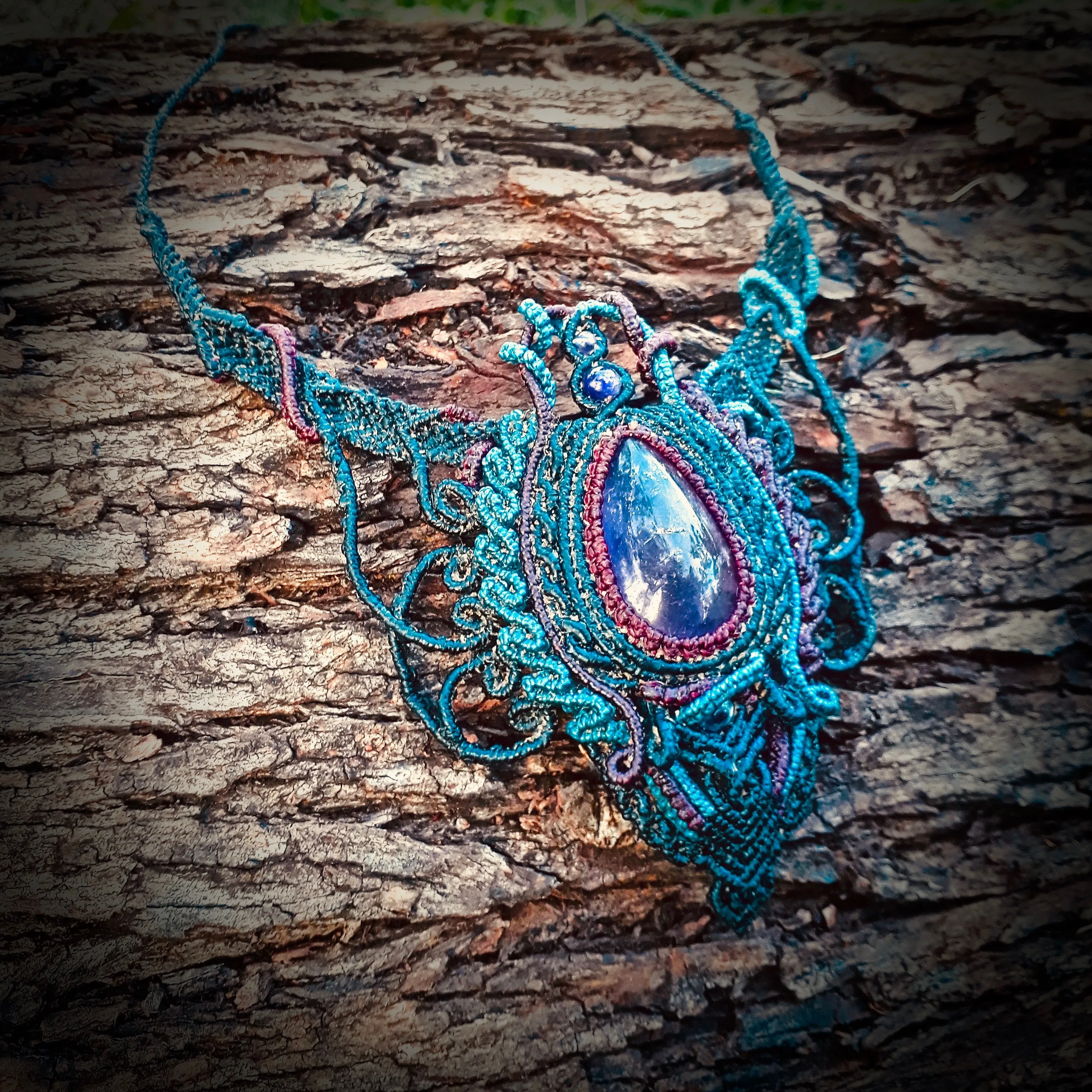 Amethyst necklace (unique design)