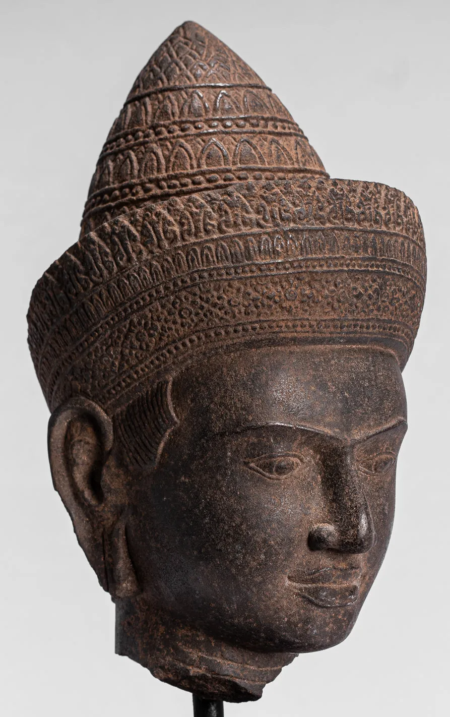 Buddha Statue - Antique Angkor Wat Style Stone Mounted Khmer Buddha Head - 42cm / 17"