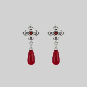 CRIMSON. Medieval Garnet Stud Earrings - Silver