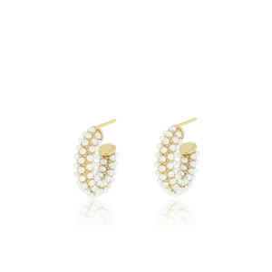 Gold coloured earrings with pearls