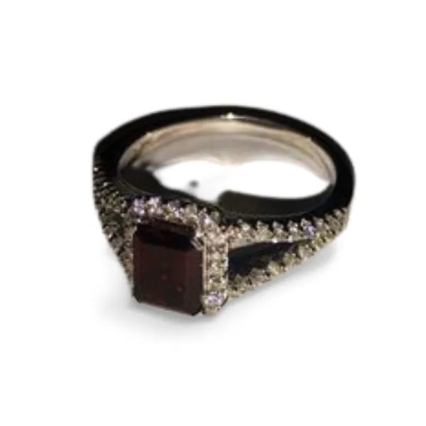 Gorgeous Estate 14K White Gold Filigree Diamond Garnet Ring