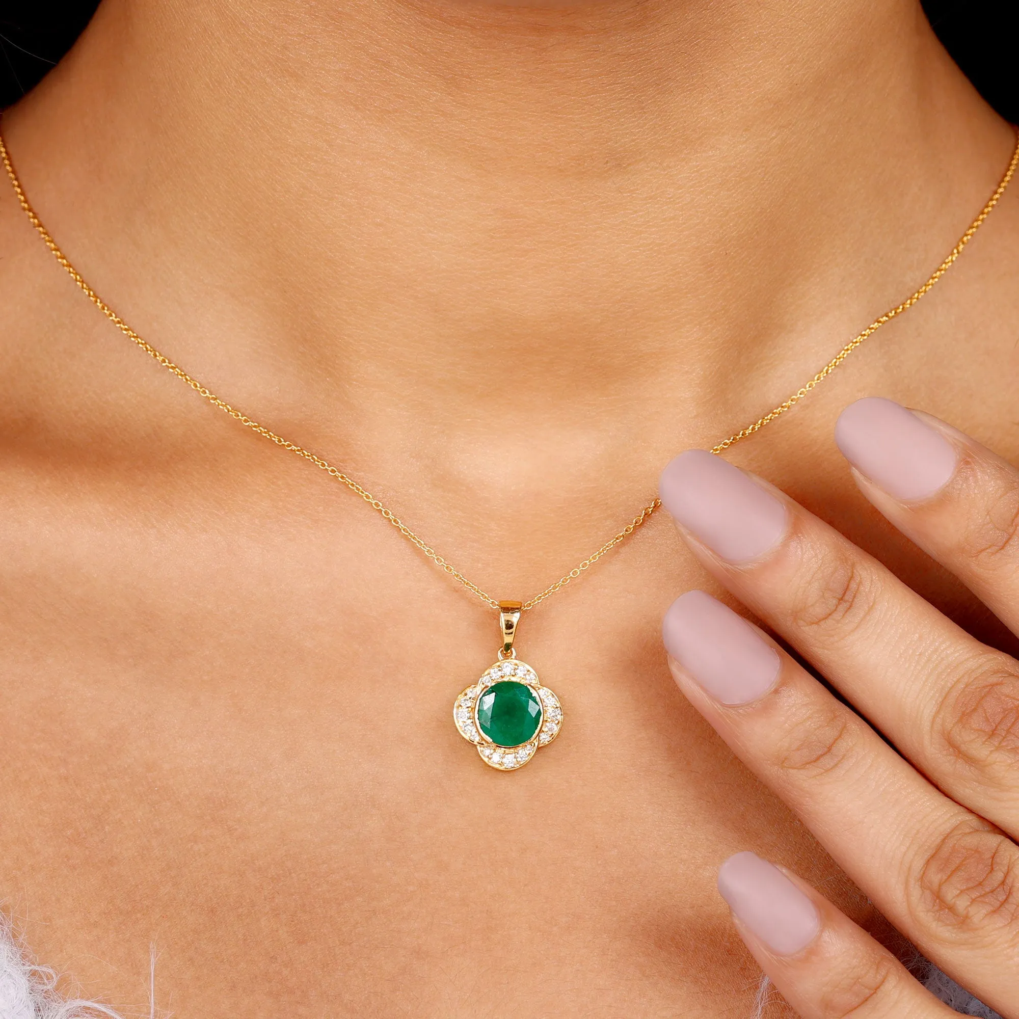 Lab Grown Emerald Flower Inspired Pendant Necklace With Diamond