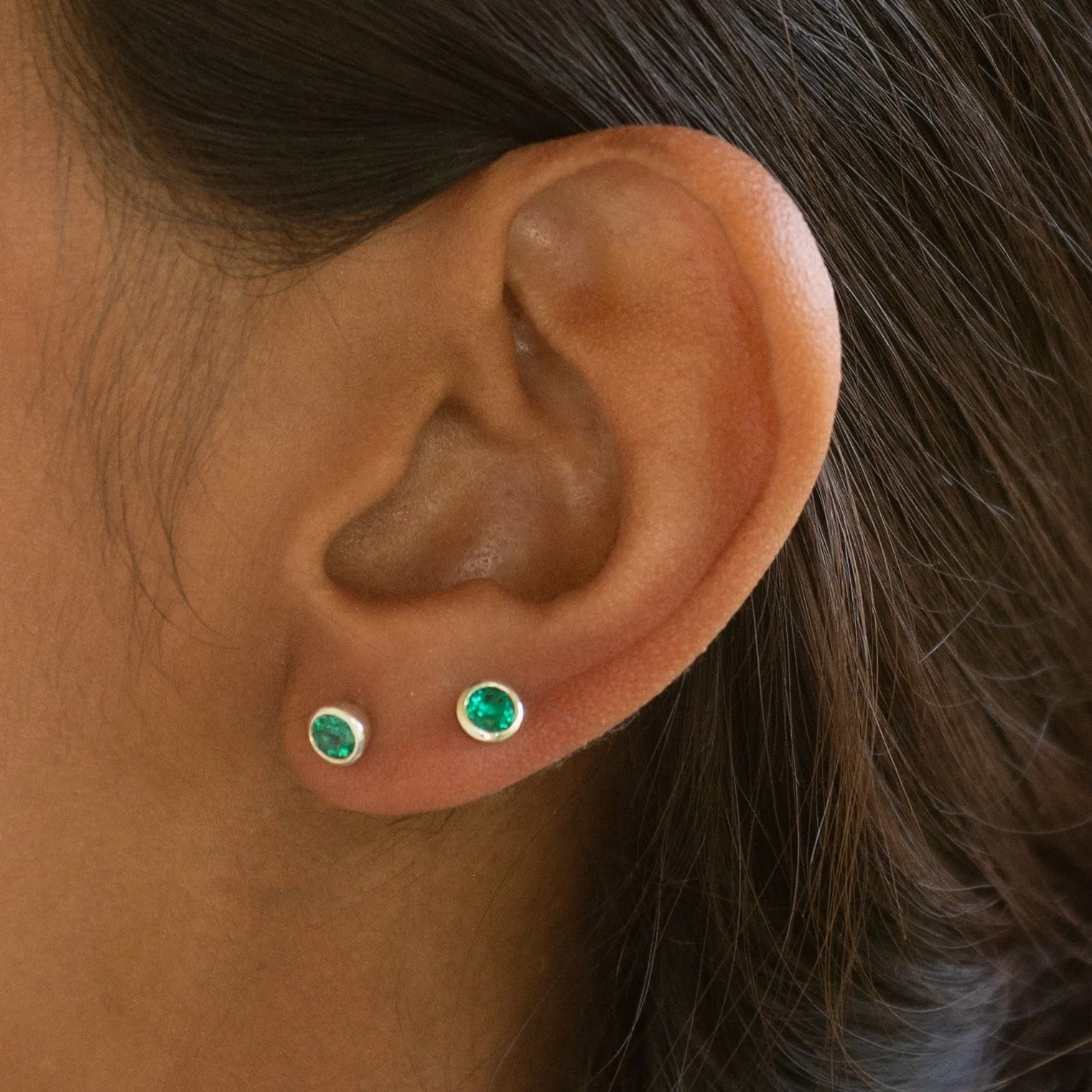 May Birthstone Earrings (Emerald)