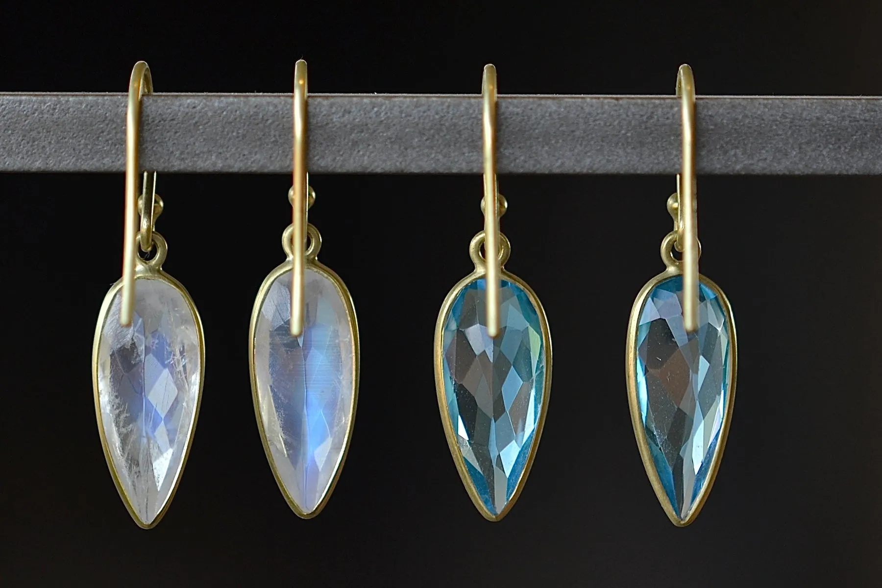 Medium Leaf Earrings