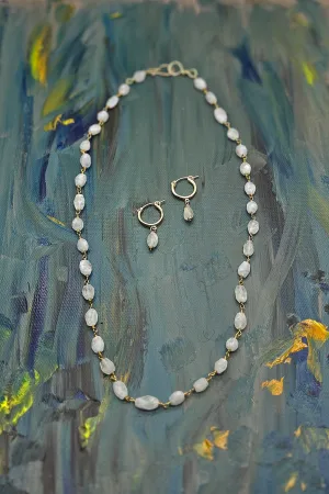 Moonstone   Gold Necklace