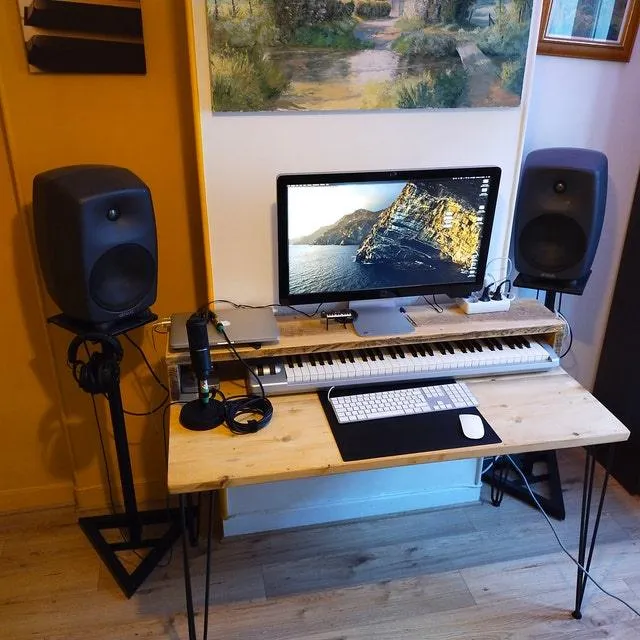 NORÉN: Rustic Desk with Monitor Shelf and Hairpin/Trapezium Legs