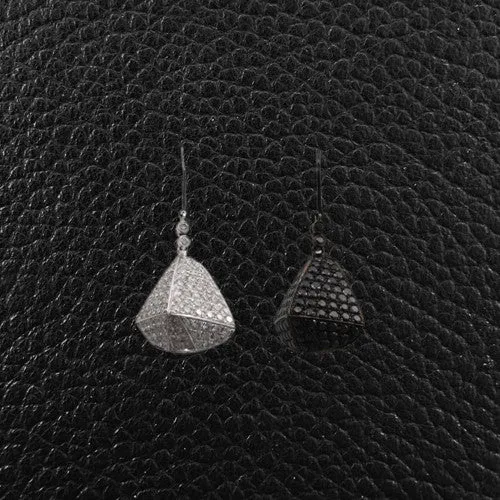 One Black Diamond & One White Diamond Earring