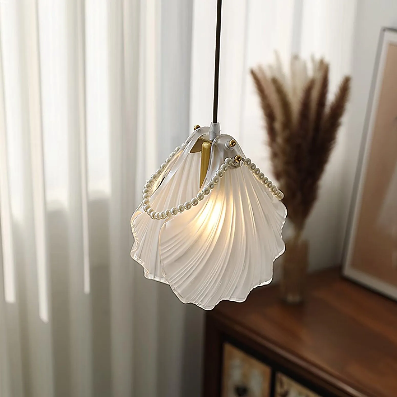 Pearl Shell Pendant Lamp 7.9″- 7.9″