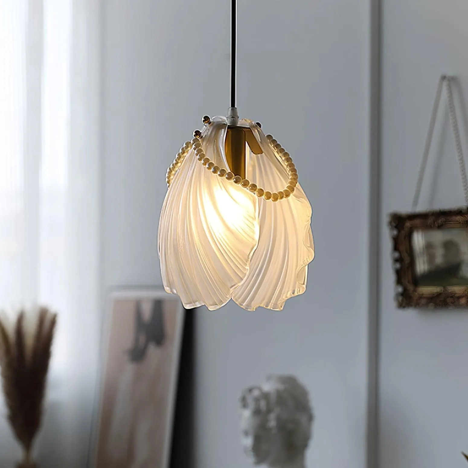 Pearl Shell Pendant Lamp 7.9″- 7.9″