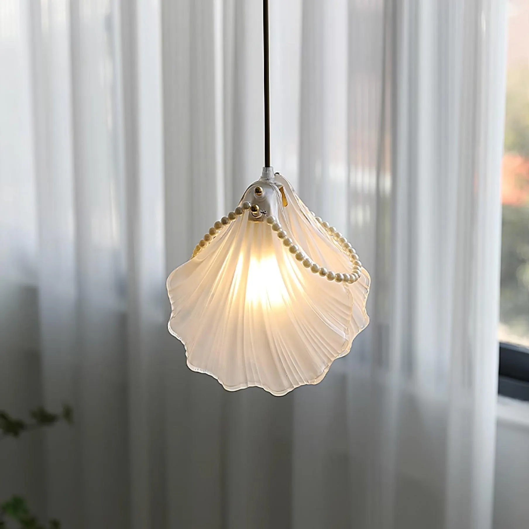 Pearl Shell Pendant Lamp 7.9″- 7.9″
