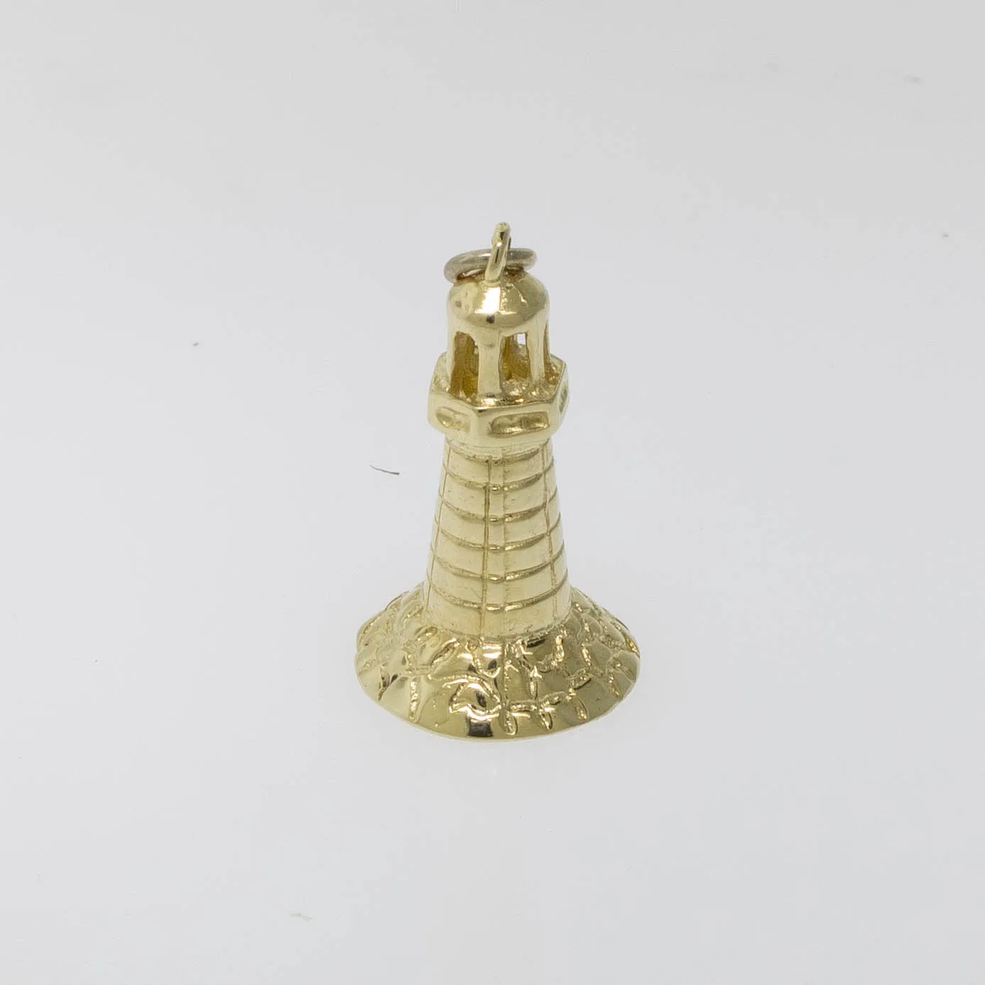 Preowned 14K Yellow Gold 3D Lighthouse Pendant Viewable from All Angles