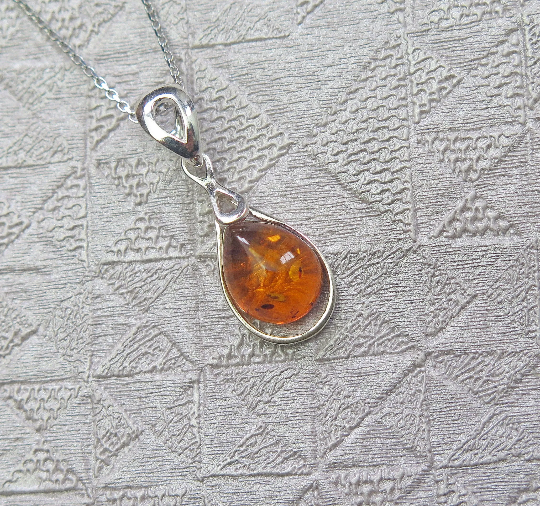 Solid 925 Sterling Silver Real Genuine Cognac Amber Teardrop Pendant Necklace