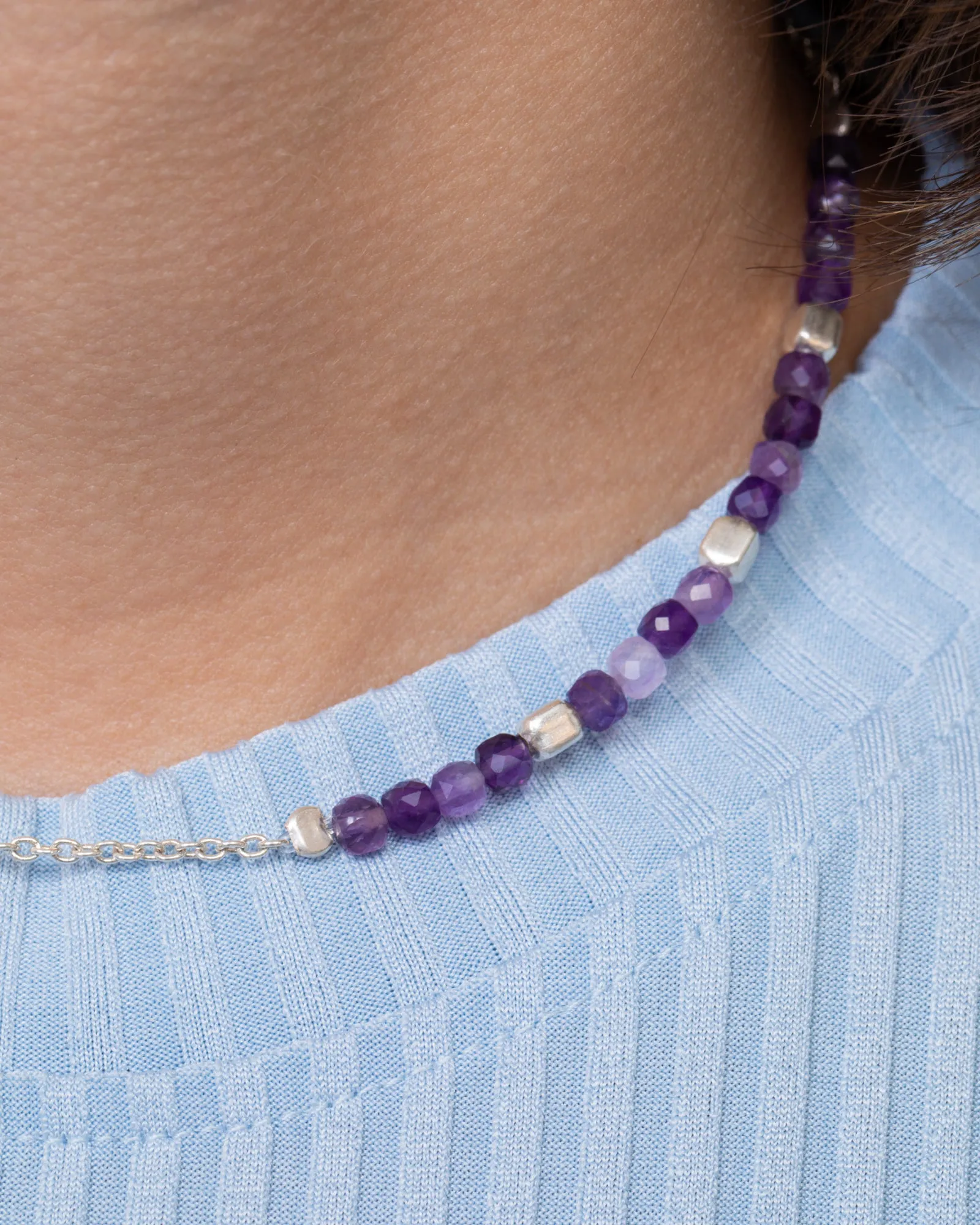 Square amethyst stones N