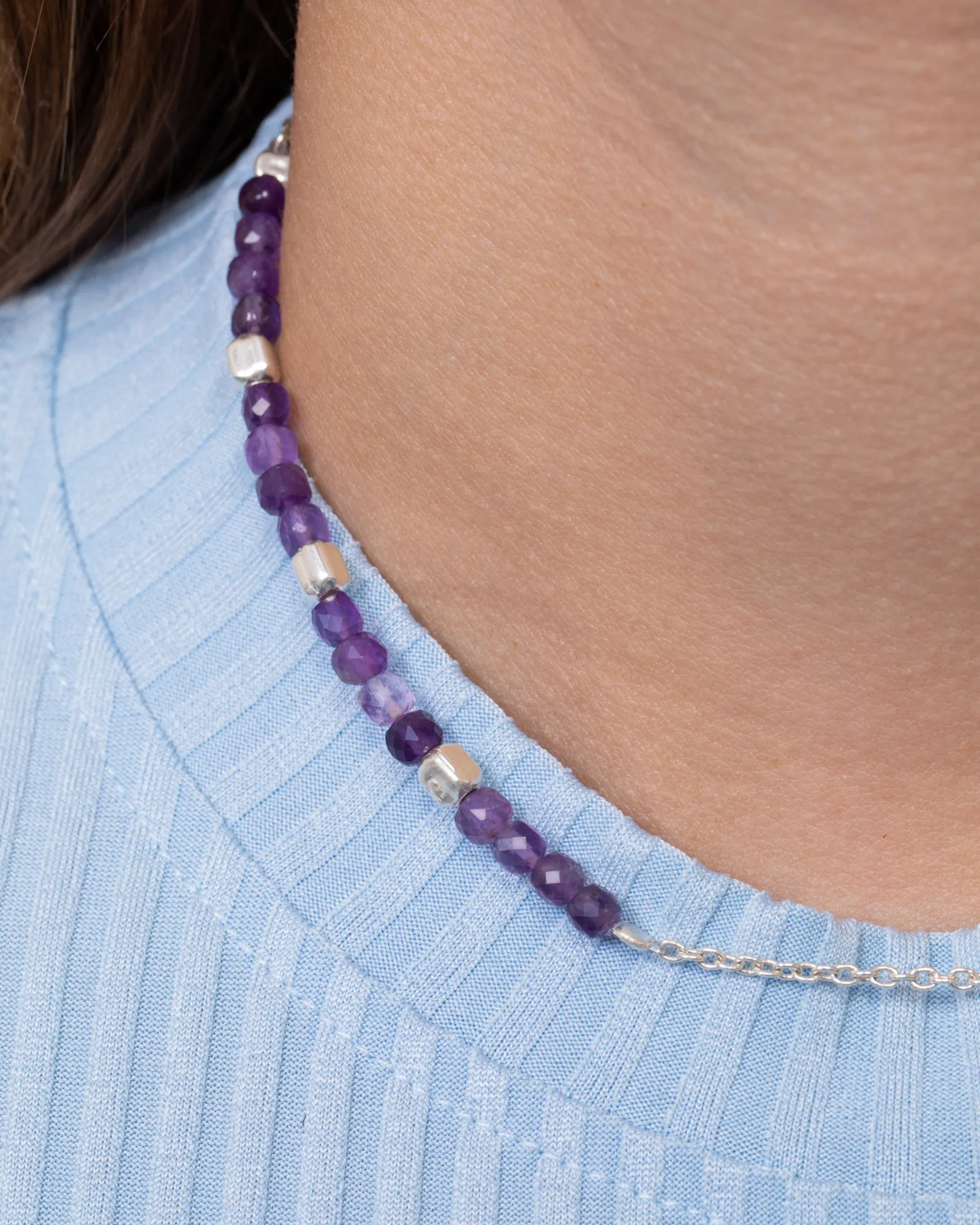 Square amethyst stones N