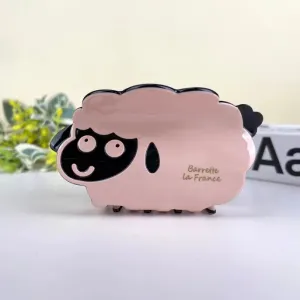 The Diva Soap Hair Claw: Cute Sheep
