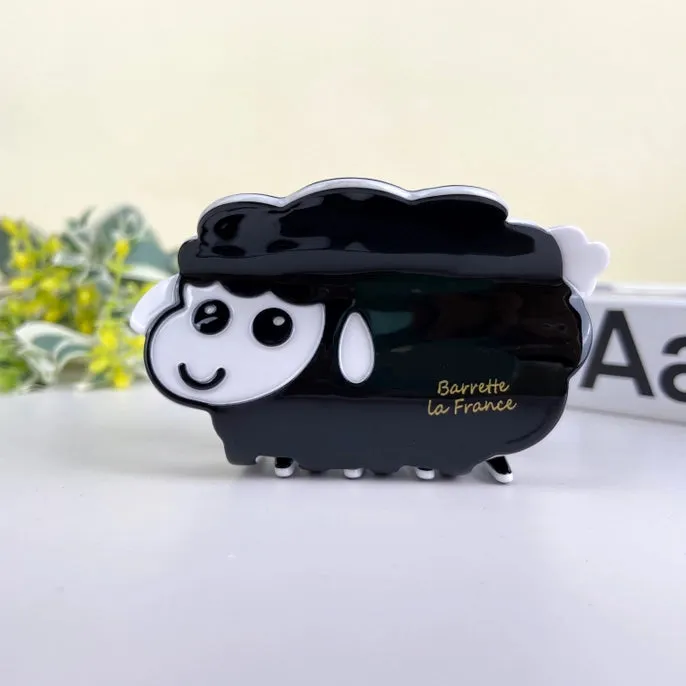 The Diva Soap Hair Claw: Cute Sheep