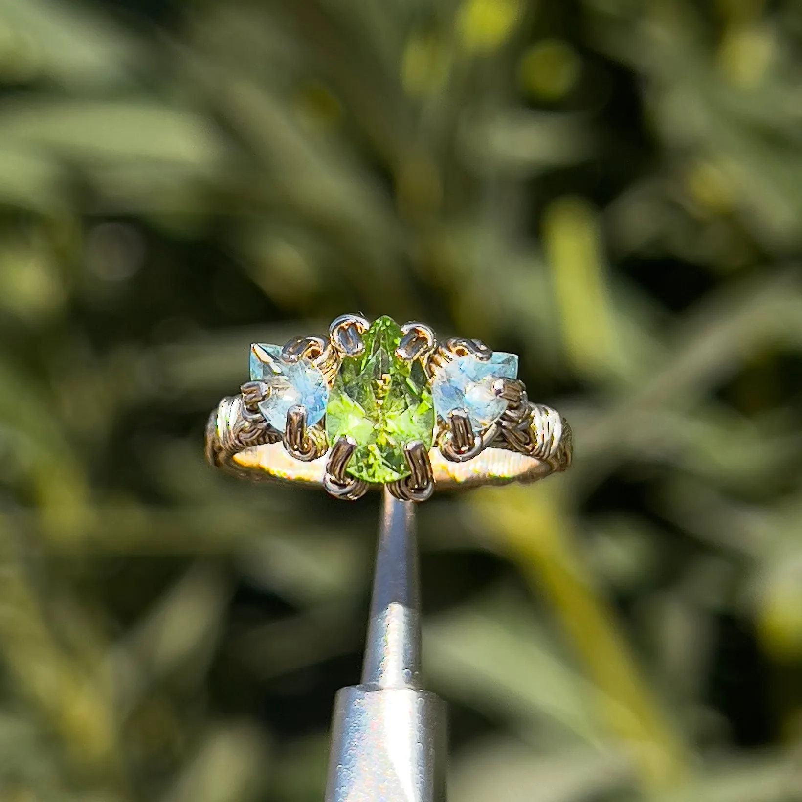 The Eternal Orna Trio Ring ✵ Aquamarine Side Stones✵