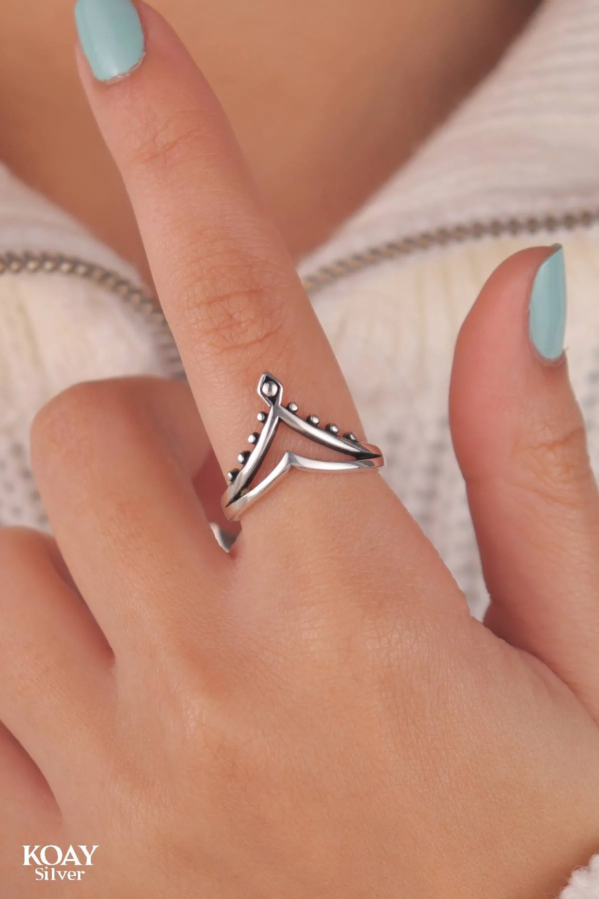 Tiara Ring